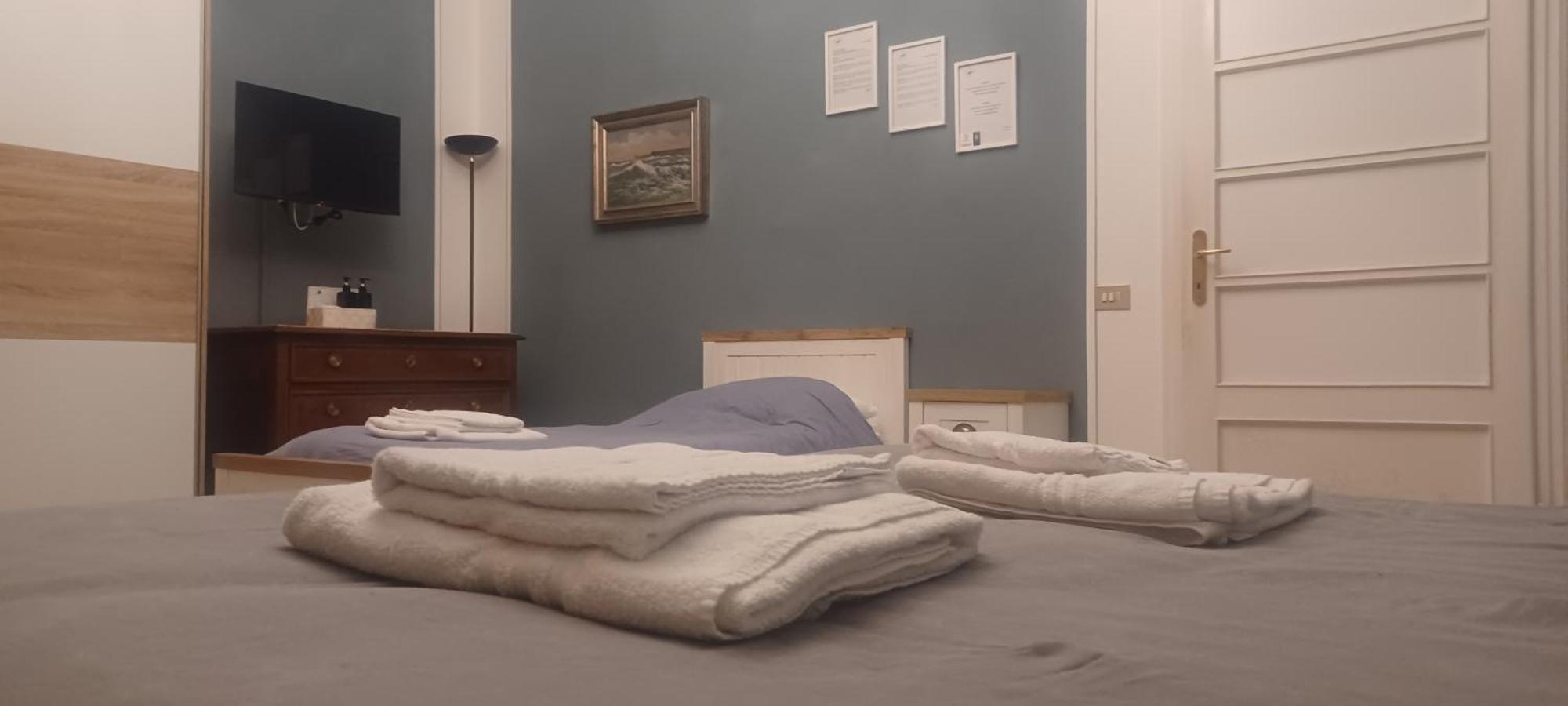 Home Sweet Home 3 - Affittacamere ลุคคา ภายนอก รูปภาพ